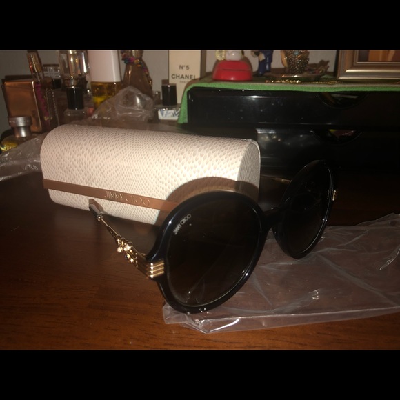 Jimmy Choo Accessories - NWT Jimmy Choo large round sunglasses